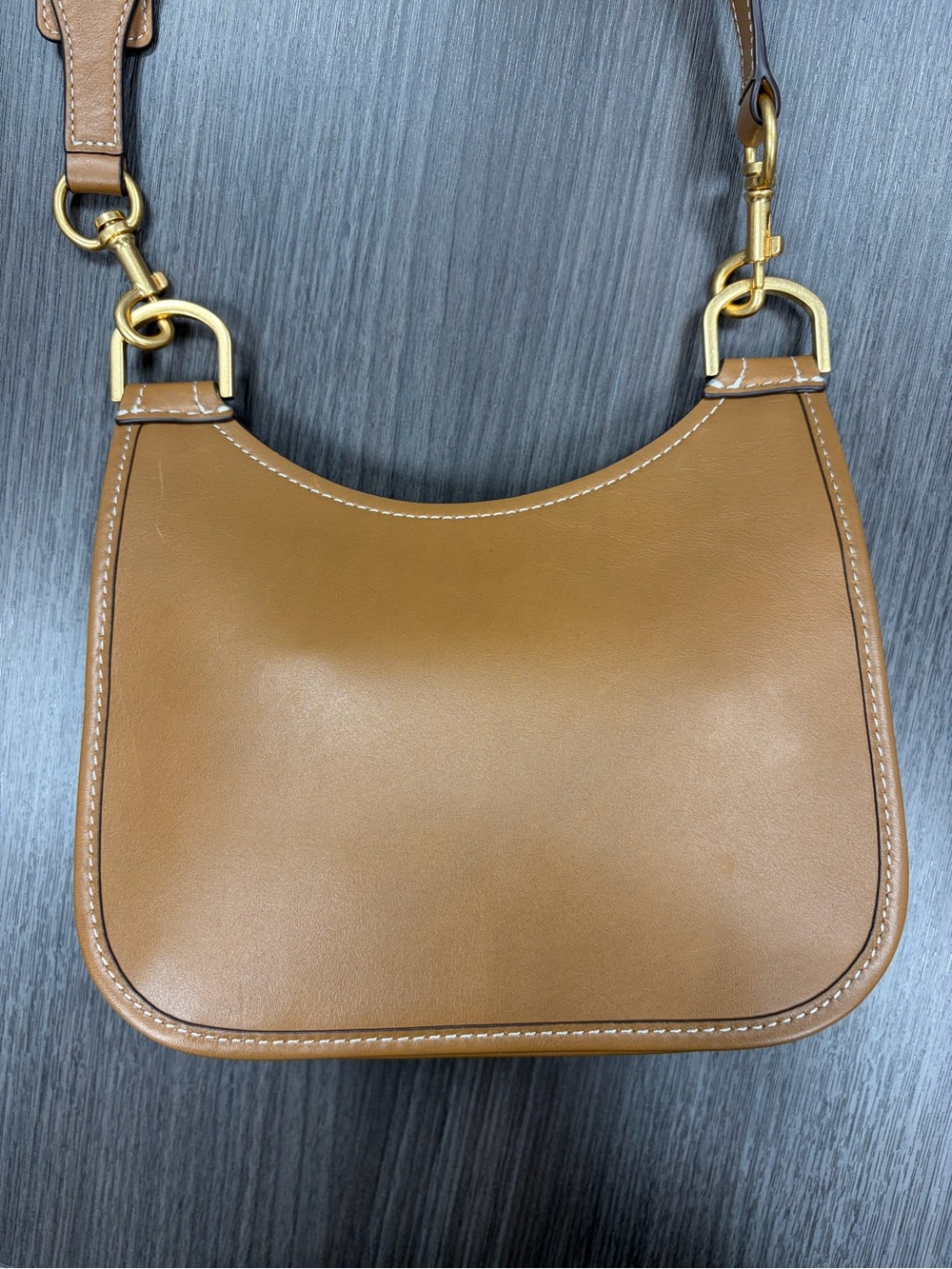 Tory Burch Small James Leather Saddle Crossbody Bag in Tan - Picture 5 of 13
